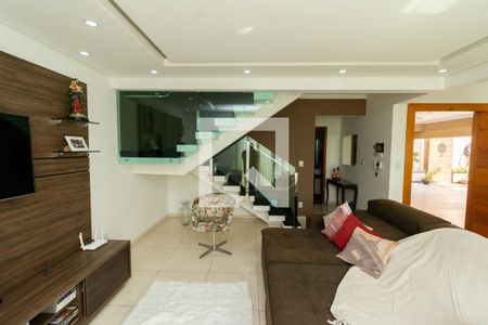 Sala de casa à venda com 4 quartos, 369m² em Pindorama, Belo Horizonte