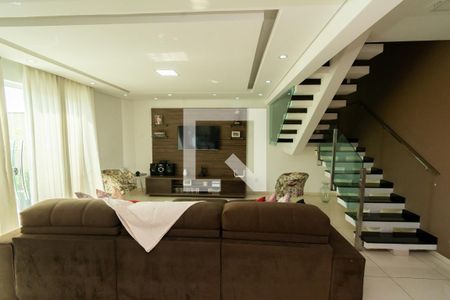 Sala de casa à venda com 4 quartos, 369m² em Pindorama, Belo Horizonte