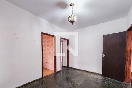 Sala de casa para alugar com 3 quartos, 200m² em Centro, Jacareí