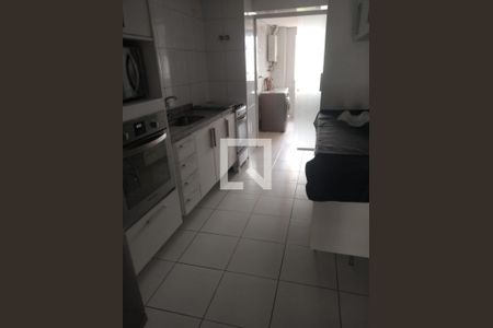 Cozinha de apartamento para alugar com 3 quartos, 130m² em Santana, São Paulo