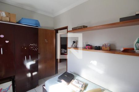 Quarto 1 de apartamento para alugar com 3 quartos, 125m² em Saraiva, Uberlândia