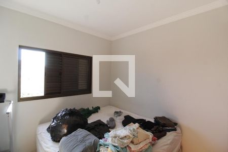 Quarto 2 de apartamento para alugar com 3 quartos, 125m² em Saraiva, Uberlândia