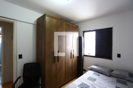 quarto 1 de apartamento à venda com 2 quartos, 63m² em Parque Taboao, Taboão da Serra