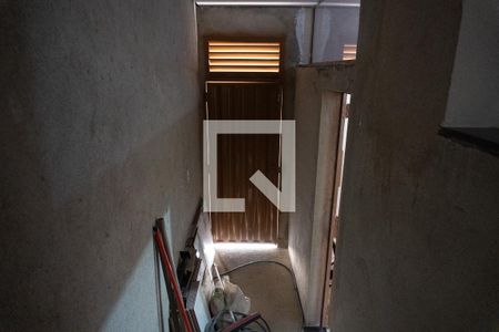 Escada de casa à venda com 2 quartos, 100m² em Jardim Laguna, Contagem