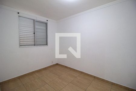 Quarto 2 de apartamento para alugar com 2 quartos, 45m² em Jardim Mirante dos Ovnis, Votorantim