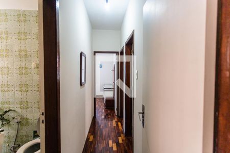 Corredor de apartamento para alugar com 3 quartos, 137m² em Gutierrez, Belo Horizonte