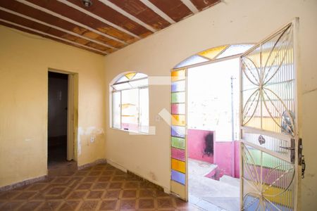 Sala de casa à venda com 2 quartos, 400m² em Cachoeirinha, Belo Horizonte