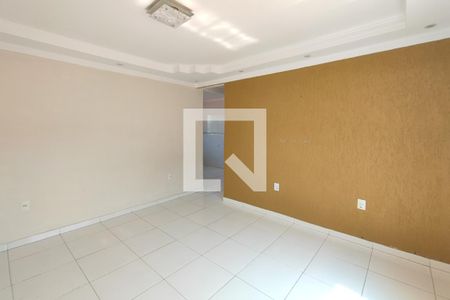 Sala de casa para alugar com 2 quartos, 66m² em Jardim Icaraí, Campinas