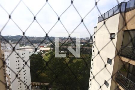 Sala  vista de apartamento à venda com 2 quartos, 146m² em Parque Taboão, Taboão da Serra