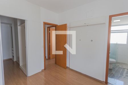 Suíte de apartamento para alugar com 3 quartos, 90m² em Santo Agostinho, Belo Horizonte