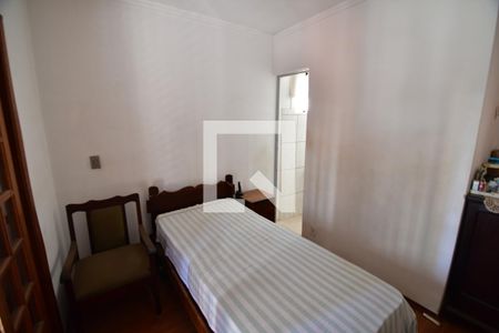 Quarto 2 de casa à venda com 2 quartos, 250m² em Bosque, Campinas