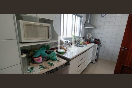 Cozinha de apartamento à venda com 3 quartos, 100m² em Jardim Londrina, São Paulo