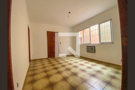 Casa à venda com 4 quartos, 166m² em Santa Rosa, Niterói