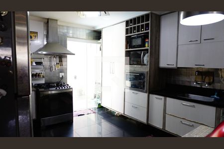 Cozinha de casa de condomínio à venda com 3 quartos, 240m² em Freguesia (jacarepaguá), Rio de Janeiro