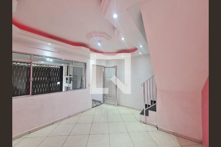 Sala  de casa para alugar com 2 quartos, 125m² em Jardim Flor da Montanha, Guarulhos