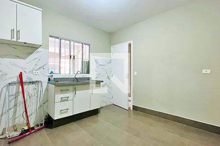 Cozinha de kitnet/studio para alugar com 1 quarto, 30m² em Jardim Las Vegas, Guarulhos