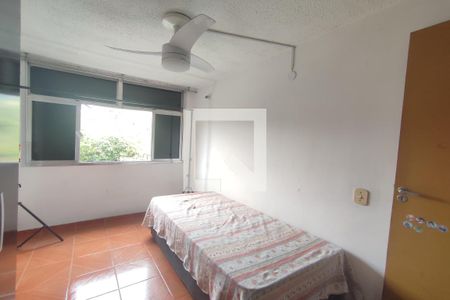 Quarto 1 de apartamento para alugar com 2 quartos, 52m² em Jacarepaguá, Rio de Janeiro