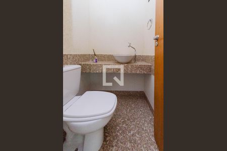 Lavabo de apartamento para alugar com 4 quartos, 128m² em Buritis, Belo Horizonte