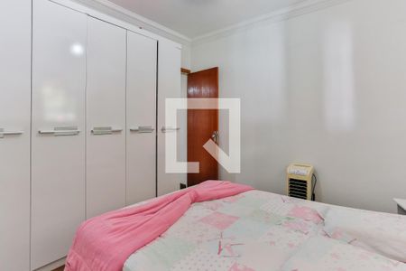 Quarto 1 de casa para alugar com 4 quartos, 160m² em Nova Vista, Belo Horizonte