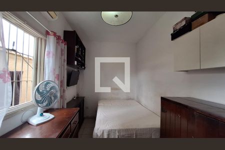 Quarto de casa para alugar com 2 quartos, 211m² em Guilhermina, Praia Grande