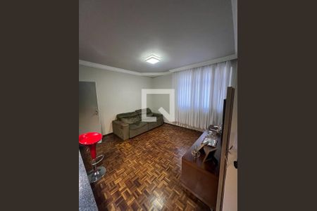 Sala de apartamento à venda com 3 quartos, 80m² em João Pinheiro, Belo Horizonte