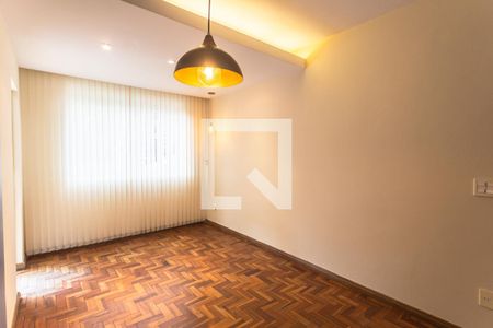 Sala 1 de apartamento para alugar com 2 quartos, 105m² em Serra, Belo Horizonte