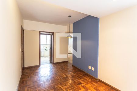 Sala 1 de apartamento para alugar com 2 quartos, 105m² em Serra, Belo Horizonte