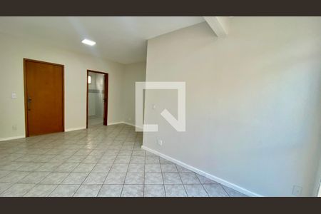 Sala de apartamento à venda com 3 quartos, 70m² em Estoril, Belo Horizonte