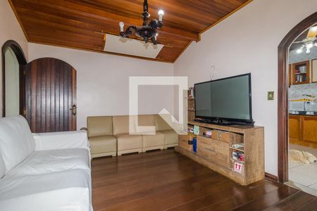 Sala de casa à venda com 3 quartos, 184m² em Partenon, Porto Alegre