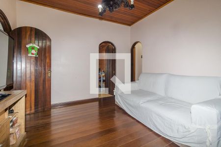 Sala de casa à venda com 3 quartos, 184m² em Partenon, Porto Alegre