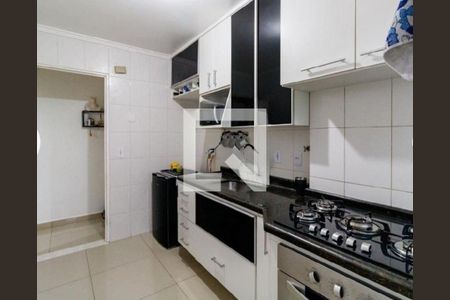 Apartamento à venda com 2 quartos, 51m² em Jardim Umarizal, São Paulo