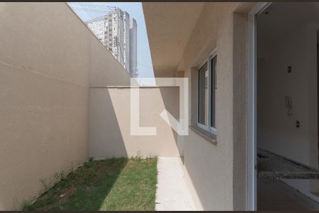 Quintal de casa de condomínio à venda com 2 quartos, 74m² em Vila Aurocan, Campinas