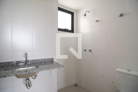 banheiro de kitnet/studio à venda com 1 quarto, 49m² em Ingá, Niterói