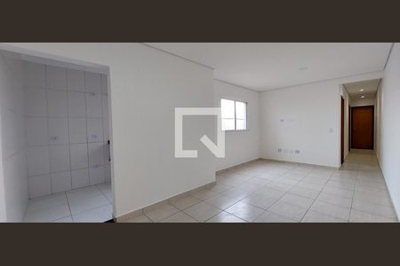 Sala de apartamento para alugar com 3 quartos, 70m² em Vila Humaitá, Santo André