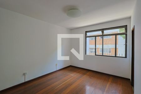 Suíte de apartamento para alugar com 4 quartos, 136m² em Serra, Belo Horizonte