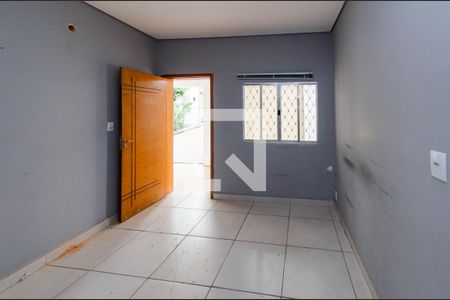 Sala de casa à venda com 3 quartos, 250m² em Betânia, Belo Horizonte