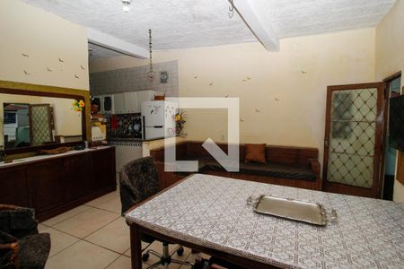 Sala  de casa à venda com 2 quartos, 360m² em Colégio Batista, Belo Horizonte