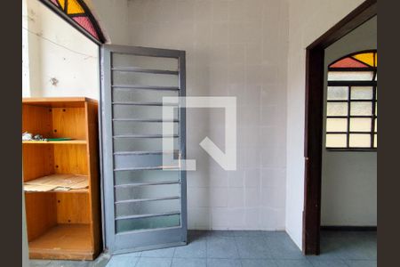 Cozinha de apartamento para alugar com 2 quartos, 60m² em Goiânia, Belo Horizonte