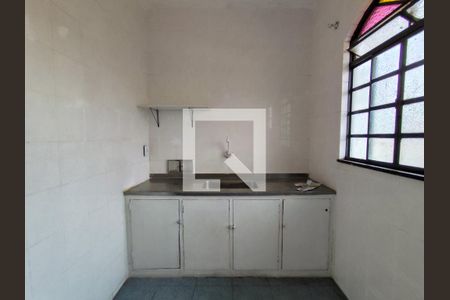 Cozinha de apartamento para alugar com 2 quartos, 60m² em Goiânia, Belo Horizonte