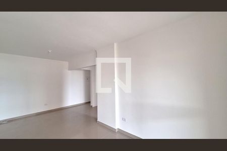 Sala de apartamento para alugar com 2 quartos, 72m² em Nova Mirim, Praia Grande