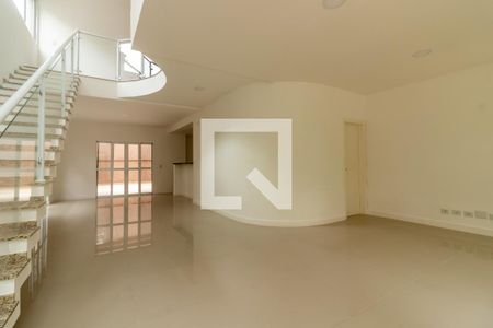 Sala de casa para alugar com 3 quartos, 220m² em Jardim São Vicente, Cotia