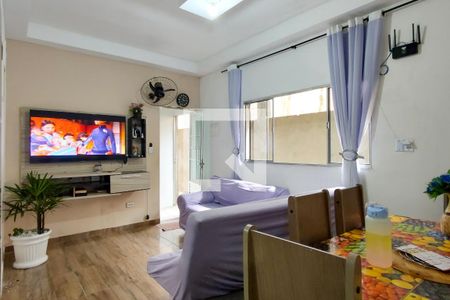 Sala de casa para alugar com 2 quartos, 80m² em Nova Mirim, Praia Grande