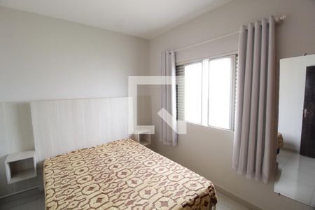 Quarto 2 de apartamento para alugar com 2 quartos, 60m² em Cazeca, Uberlândia