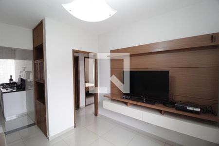 Sala de apartamento para alugar com 2 quartos, 60m² em Cazeca, Uberlândia