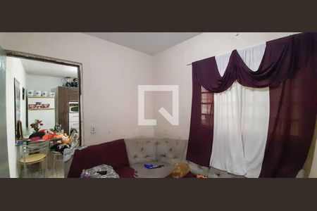 Sala de casa para alugar com 2 quartos, 30m² em São Pedro, Osasco