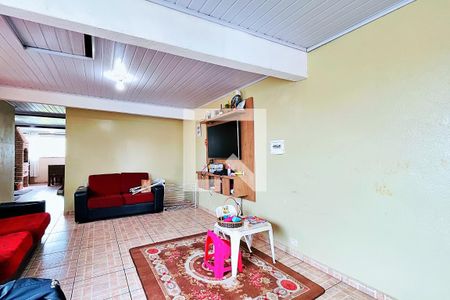 Sala 1 de casa à venda com 3 quartos, 350m² em Parque Flamengo, Guarulhos