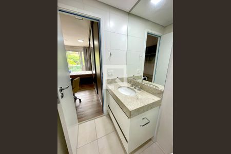 Banheiro da Suíte de apartamento para alugar com 1 quarto, 45m² em Vila Argos Velha, Jundiaí