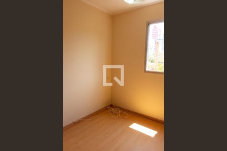 QUARTO 1 de apartamento para alugar com 2 quartos, 85m² em Vila Itapura, Campinas