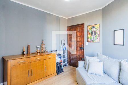 Sala de apartamento para alugar com 2 quartos, 60m² em Cristal, Porto Alegre