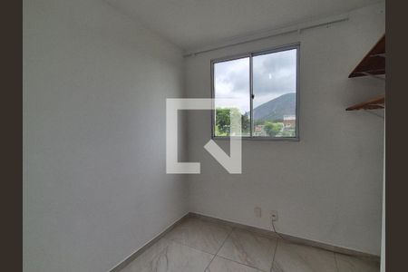 Quarto de apartamento à venda com 3 quartos, 50m² em Vargem Pequena, Rio de Janeiro